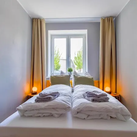 4-Room Luxury Apartment - Close To Central Station, Free Parking, Kitchen Leipzig Eksteriør billede