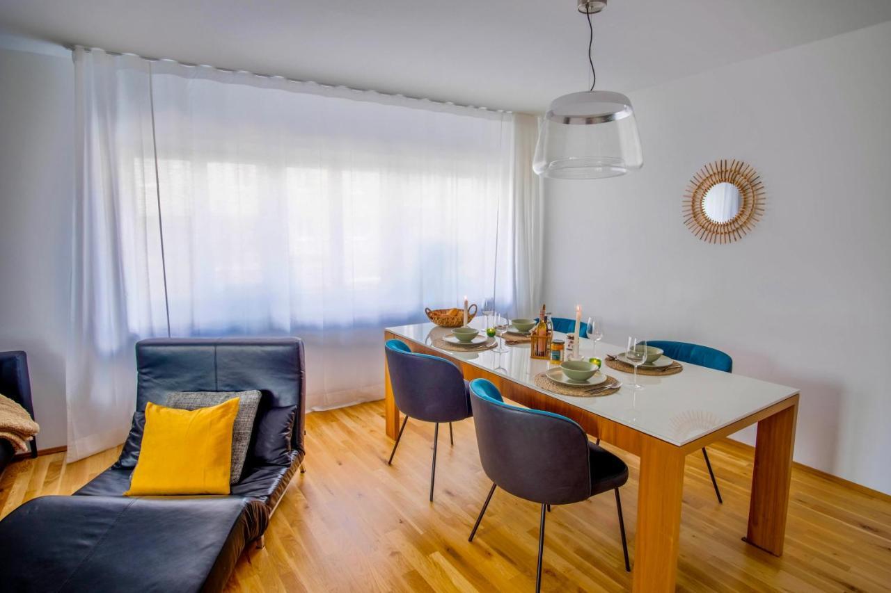 4-room Luxury - Close To Station, Free Parking, Kitchen * Leipzig